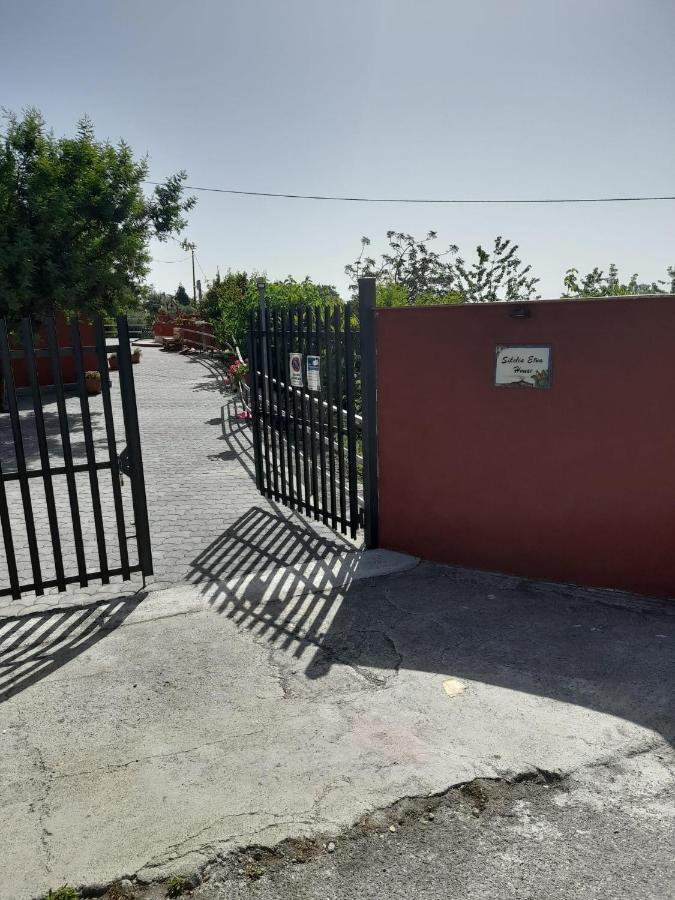 ザッフェラーナ・エトネーア Sikelia Etna Houseヴィラ エクステリア 写真